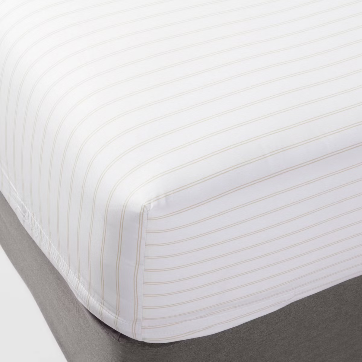 300 Thread Count Ultra Soft Fitted Sheet - Threshold™ | Target