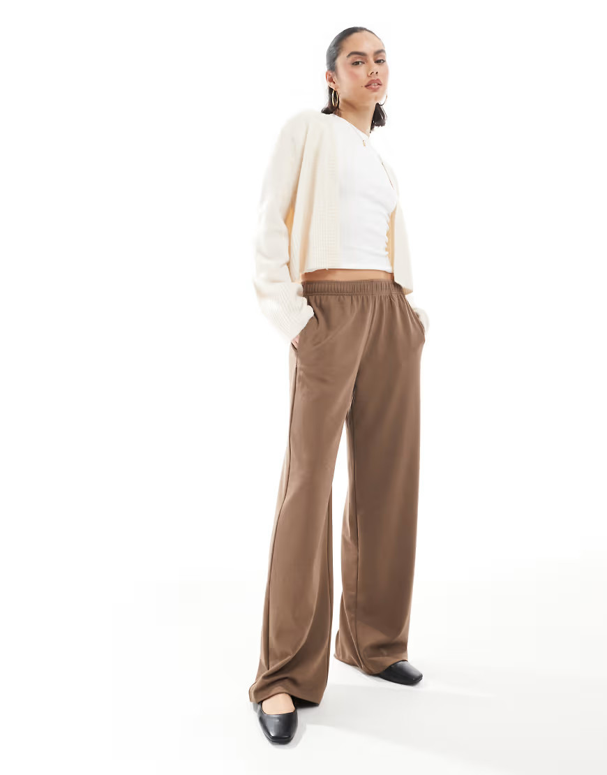 Bershka wide leg soft knit sweatpants in brown | ASOS (Global)