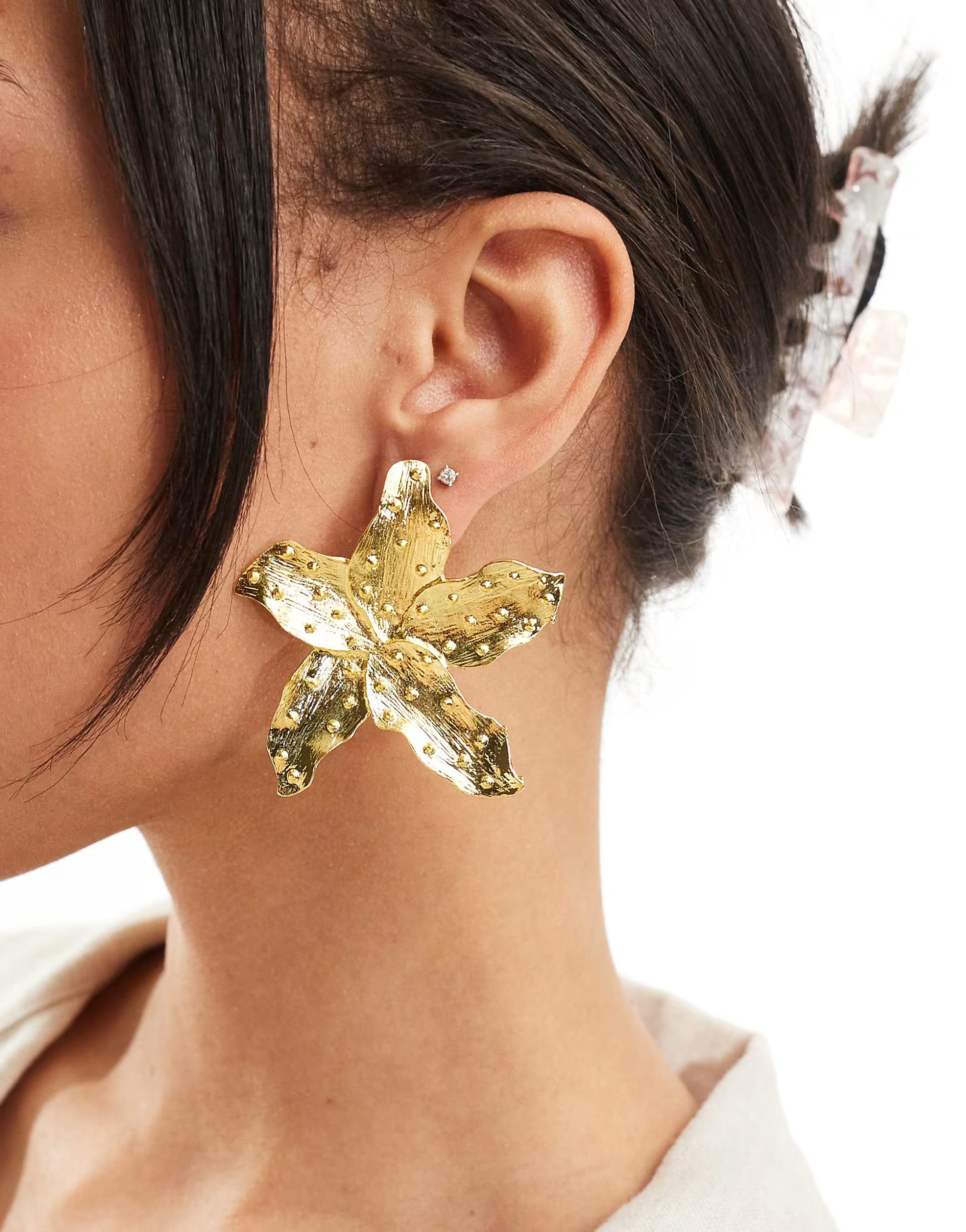 Petit Moments atafonas starfish large stud earrings in gold | ASOS | ASOS (Global)