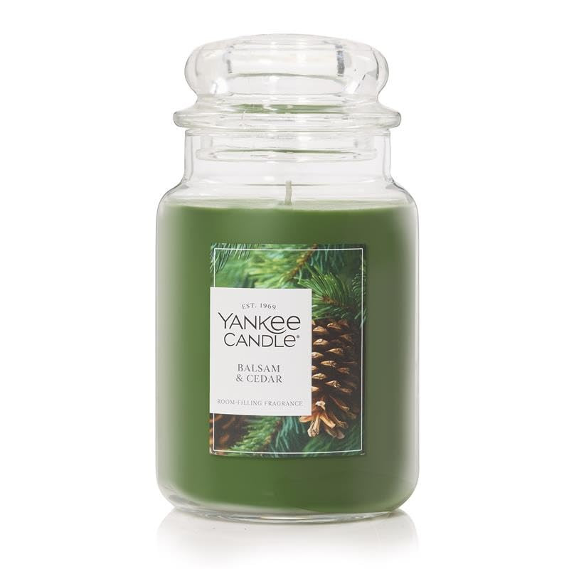 Yankee Candle Large Jar Scented Candle with up to 150 Hour Burn Time, Premium Plant Wax Blend for... | Amazon (US)