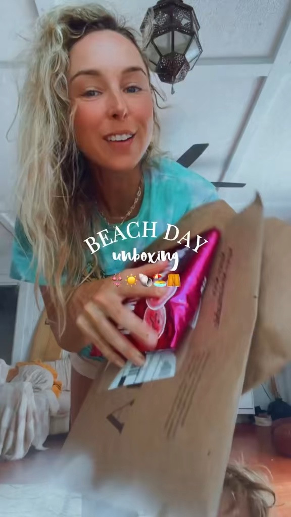 Beach day unboxing - matching kid swim & new kini!👙🌺🦞🌊💦

#LTKmomlife #LTKSwim #LTKootd