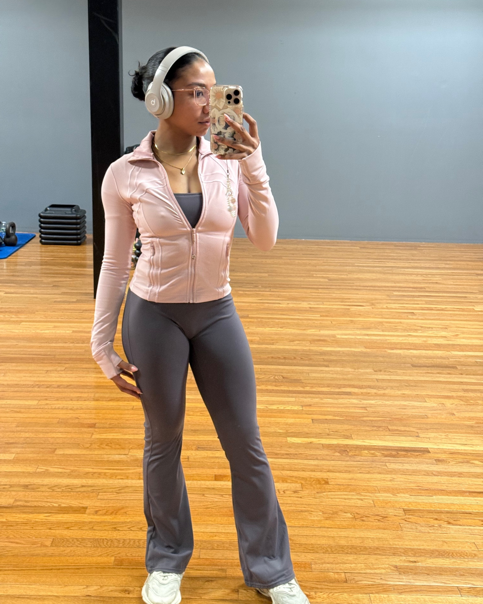 love this gym fit 🎀💪🏽

#LTKStyleTip #LTKFindsUnder50 #LTKFitness