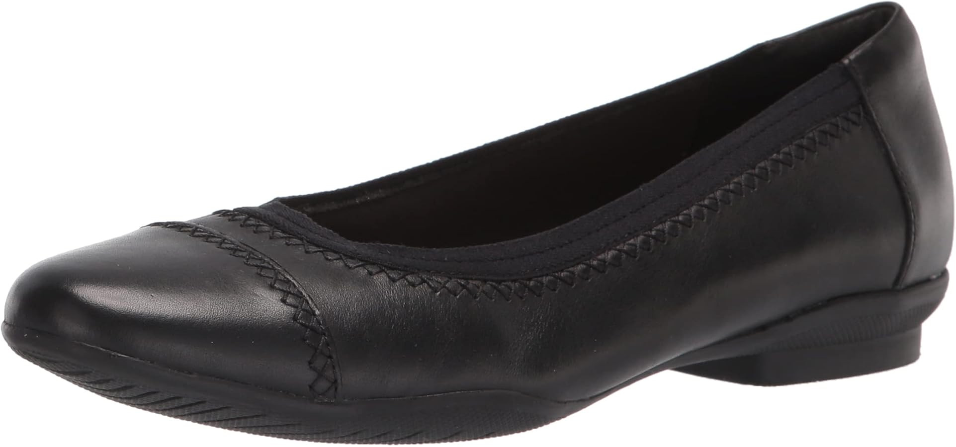 Clarks Women's, Sara Ballet Flat | Amazon (US)