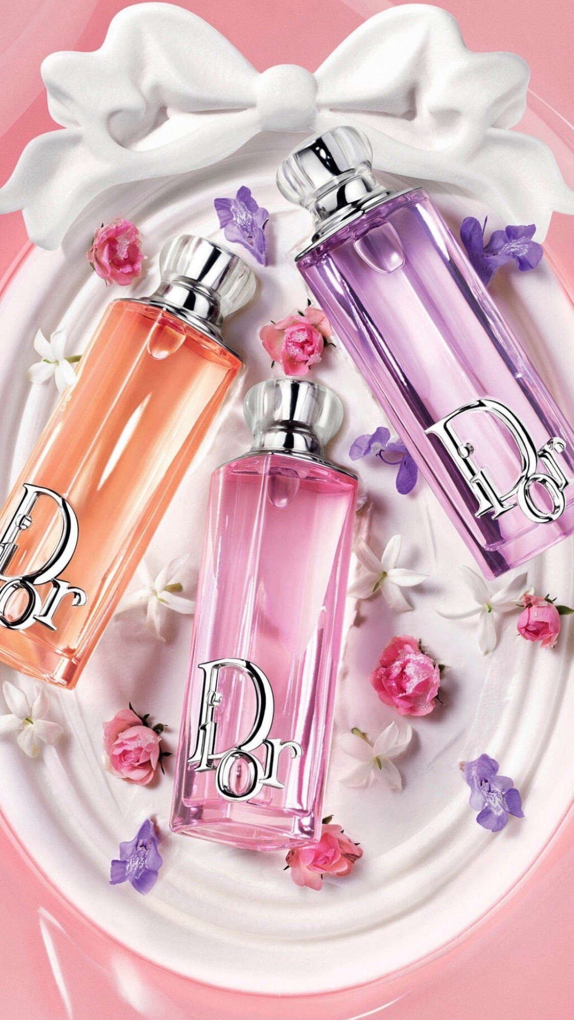 Dior Beauty Promo Codes as of 19 December. Must be logged in, US only. Offers may change at any time. 

WELCOMEYOU25: gets you a Dior flat terry cloth pouch (min $100) 

MDIOR25: gets you a deluxe Miss Dior sample (min $100)

LCPGIFT: gets you a white Dior pouch and deluxe mini privee perfume ($130)

LCPCART25 gets you a white drawstring bucket pouch and deluxe mini privee perfume ($130)

MYCART: gets you a floral butterfly pouch ($130)

MISSYOU25: get you a dior keychain (min $130)

MAGICQ4: gets you a pink puffy pouch ($130)

REDISCOVER25: gets you a white star Dior keychain(min $130)

DEFINING48; gets you a Dior notebook ($130)

BEAUTYLOVER: gets you a deluxe mini jadore discovery set ($130)

JOIN25: gets you a Dior octobuddy ($150)

INCART: gets you a mini lip maximizer and mini mascara (min $150) 

PRIVEELOVE: gets you a deluxe mini privee perfumes and drawstring pouch (min $150)

DIORTIPS25: gets you a phone charm and white pouch (min $175)

GIFTADDICT: gets you a pink lip oil holder (min $175)
HOLIGIFT: gets you a round silver Dior Pouch (min $225)

YEARINDIOR25: gets you La privee ceramic charms and mini perfume samples ($250)