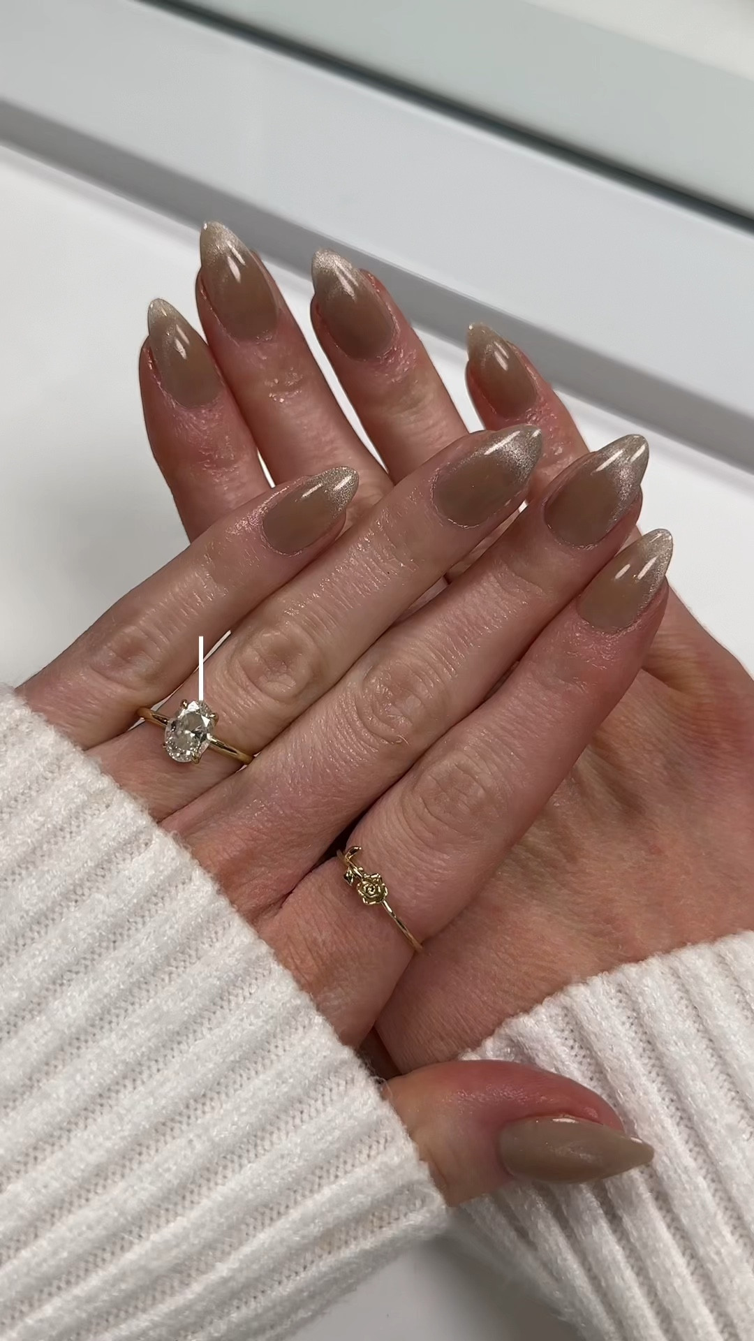 wearing glamnetic press on nails in honey bun! 

#LTKfindsunder50 #LTKbeauty #LTKVideo