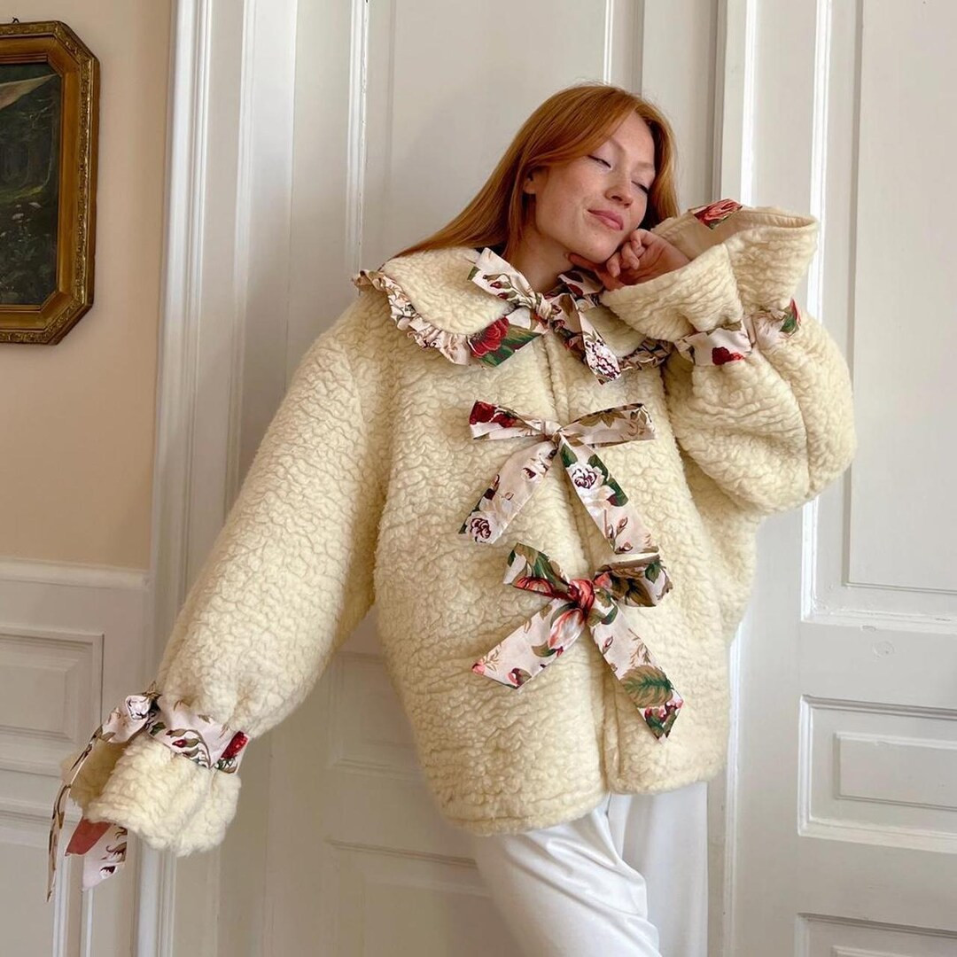 Reworked Wollen Coat With Floral Details II - Etsy | Etsy (US)