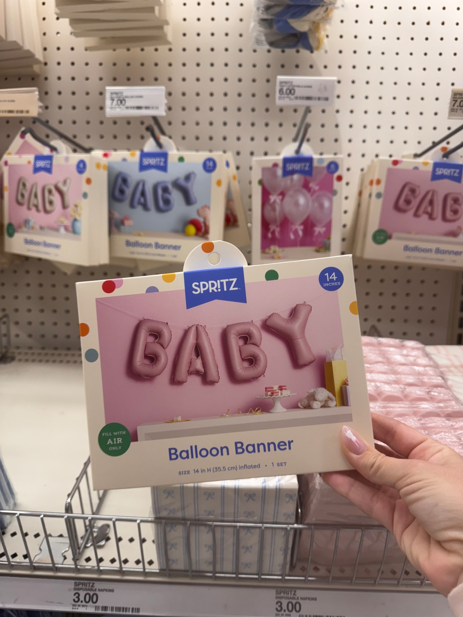 Target has great baby shower decor for a great price, I love these balloons and plates #party #eventplanning