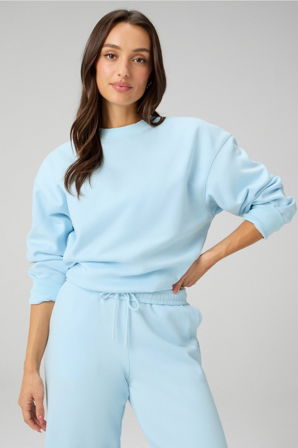Cozy Fleece Crew Neck Sweatshirt | Fabletics