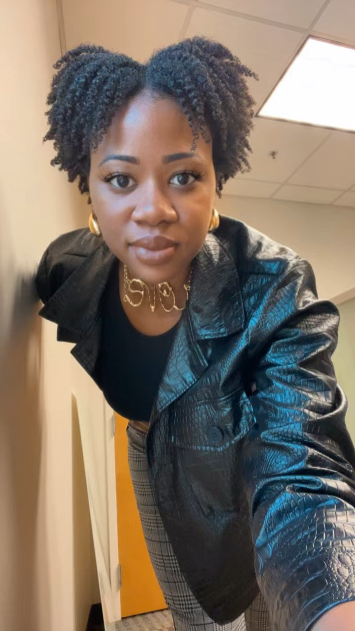 Business casual work outfit
Plaid pants
Leather jacket
Converse sneakers
Fall casual work outfif

#LTKsalealert #LTKstyletip #LTKworkwear