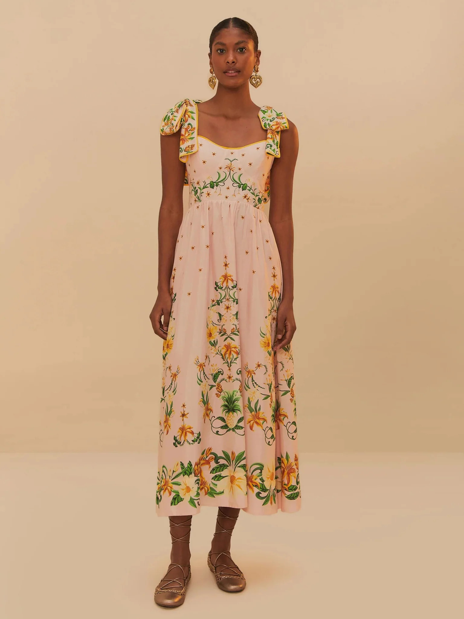 FARM RIO
                      
                     Women's Botanical Beauty Laces Cup Midi Dres... | Saint Bernard