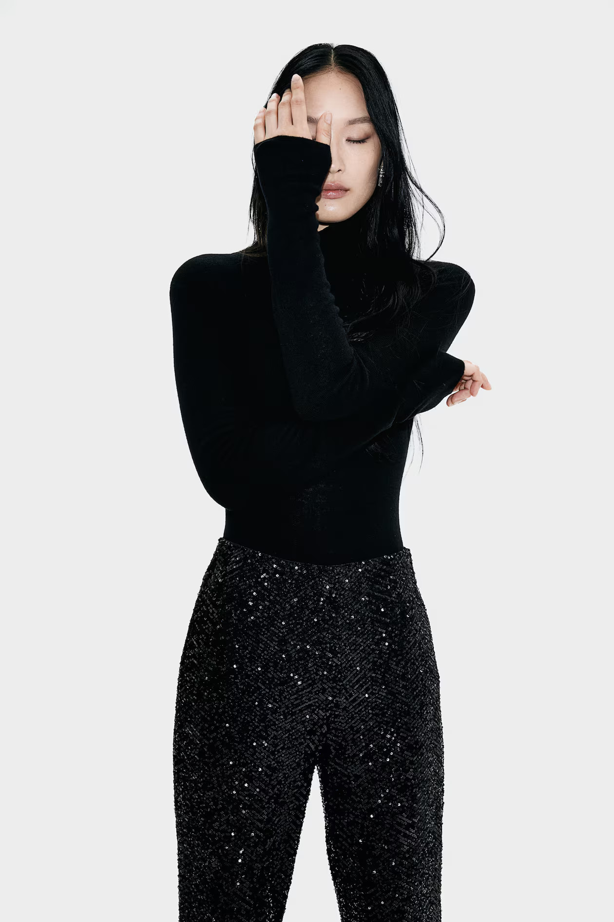Sequined Pants - Black/herringbone-patterned - Ladies | H&M US | H&M (US + CA)