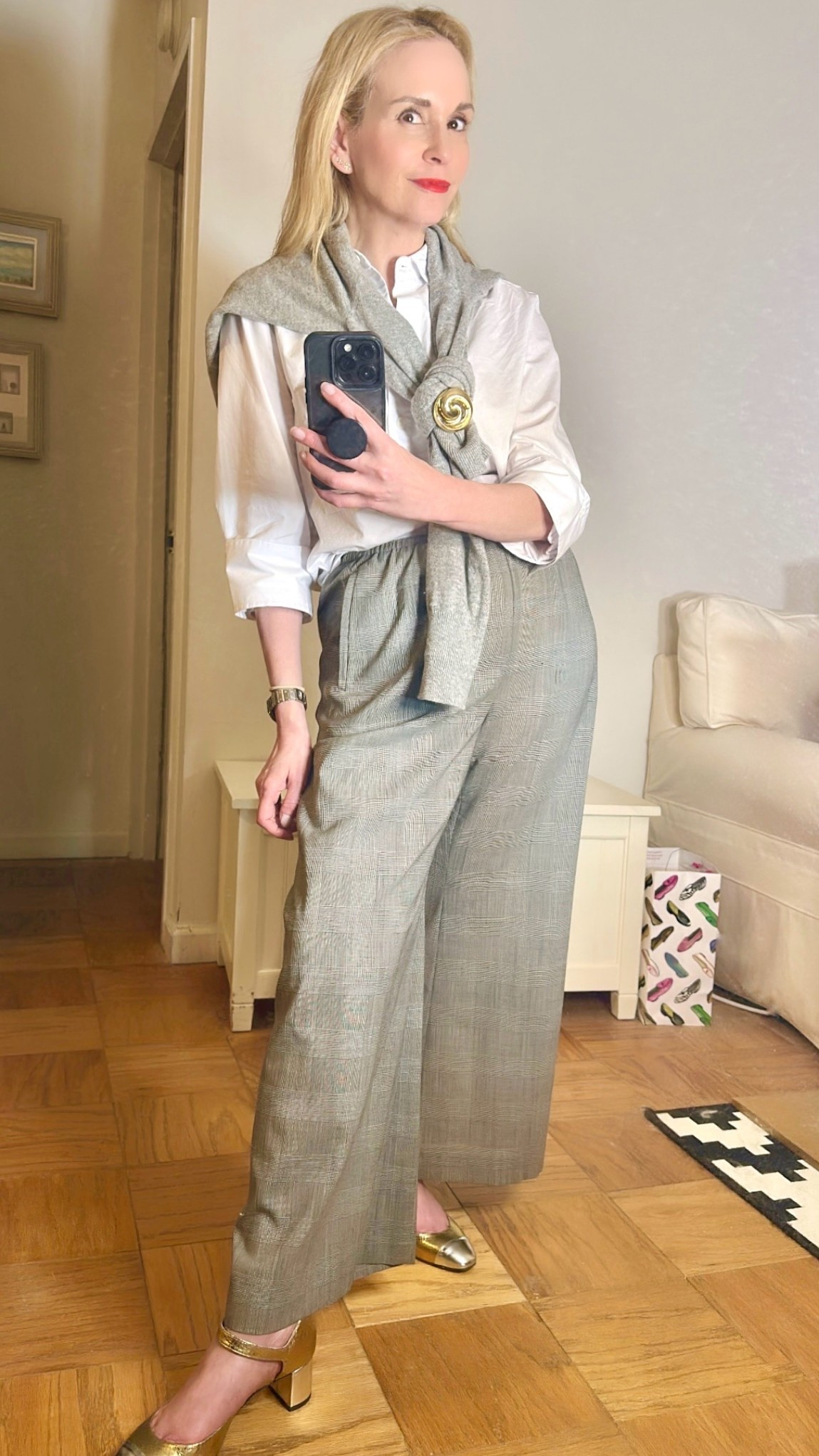 My favorite way to wear a brooch
White button down in xs,
Sweater xs
Linked the same wool blend pants in a different pattern. Wearing petite medium. 
Shoes old

#LTKPetite #LTKWorkwear
