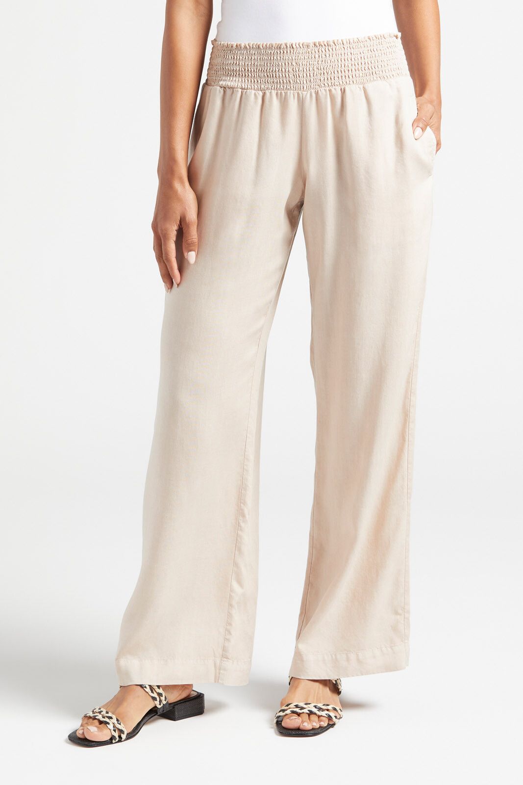 CLOTH AND STONE Smocked Wide Leg Pant | EVEREVE | Evereve