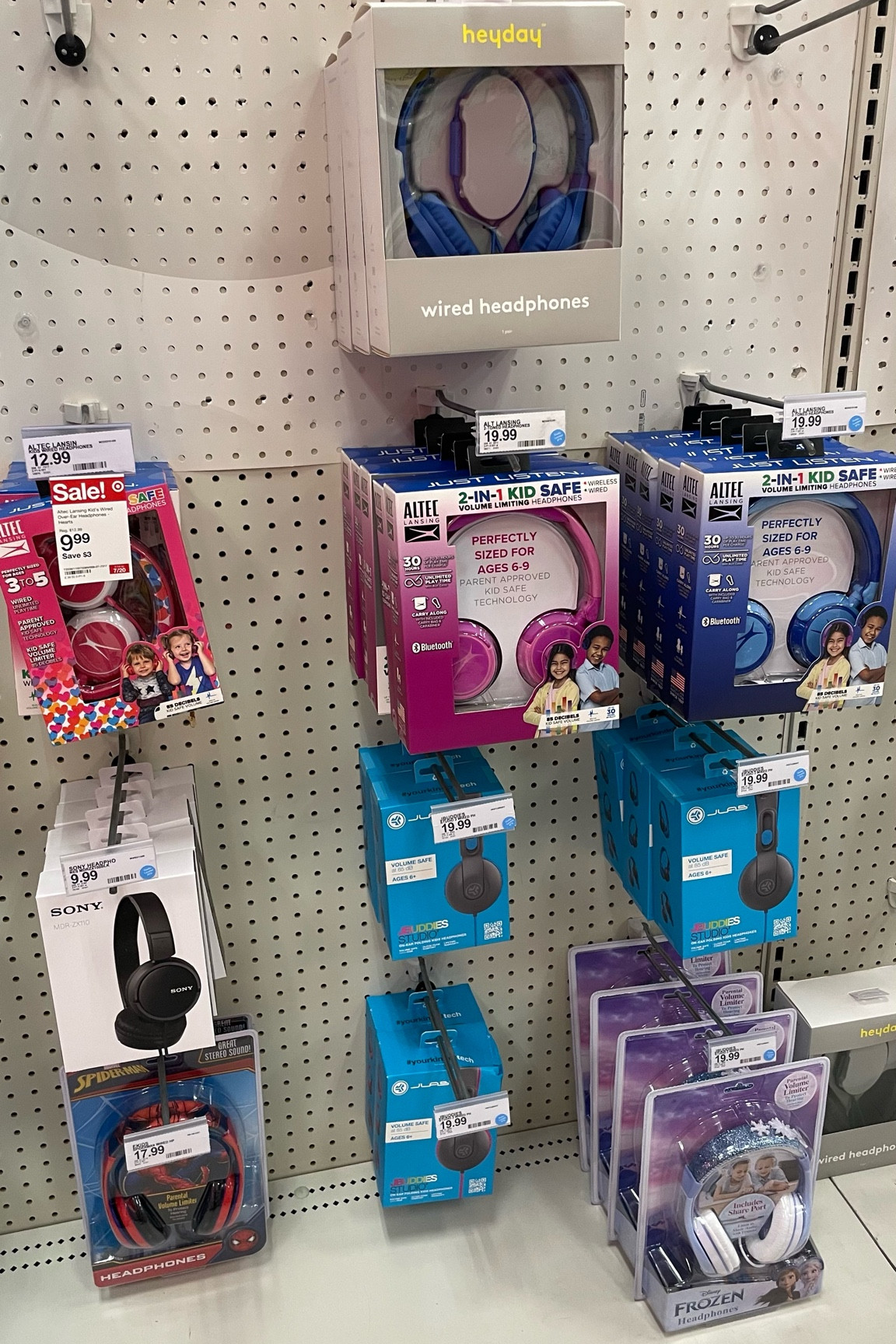 Kids headphones for school 
#backtoschool #schoolessentials #schoolsupplies

#LTKFindsUnder50 #LTKKids #LTKBacktoSchool