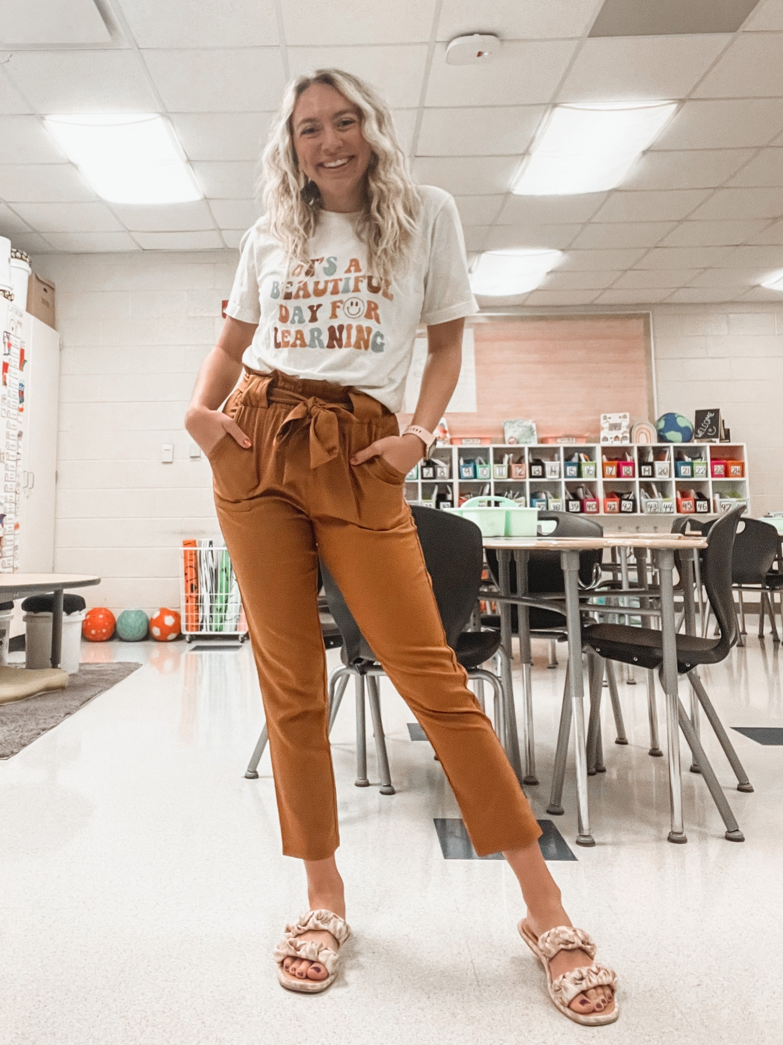 Teacher outfits, teacher style, work outfits, workwear, Amazon outfits, teacher tee

#LTKworkwear #LTKsalealert #LTKunder100