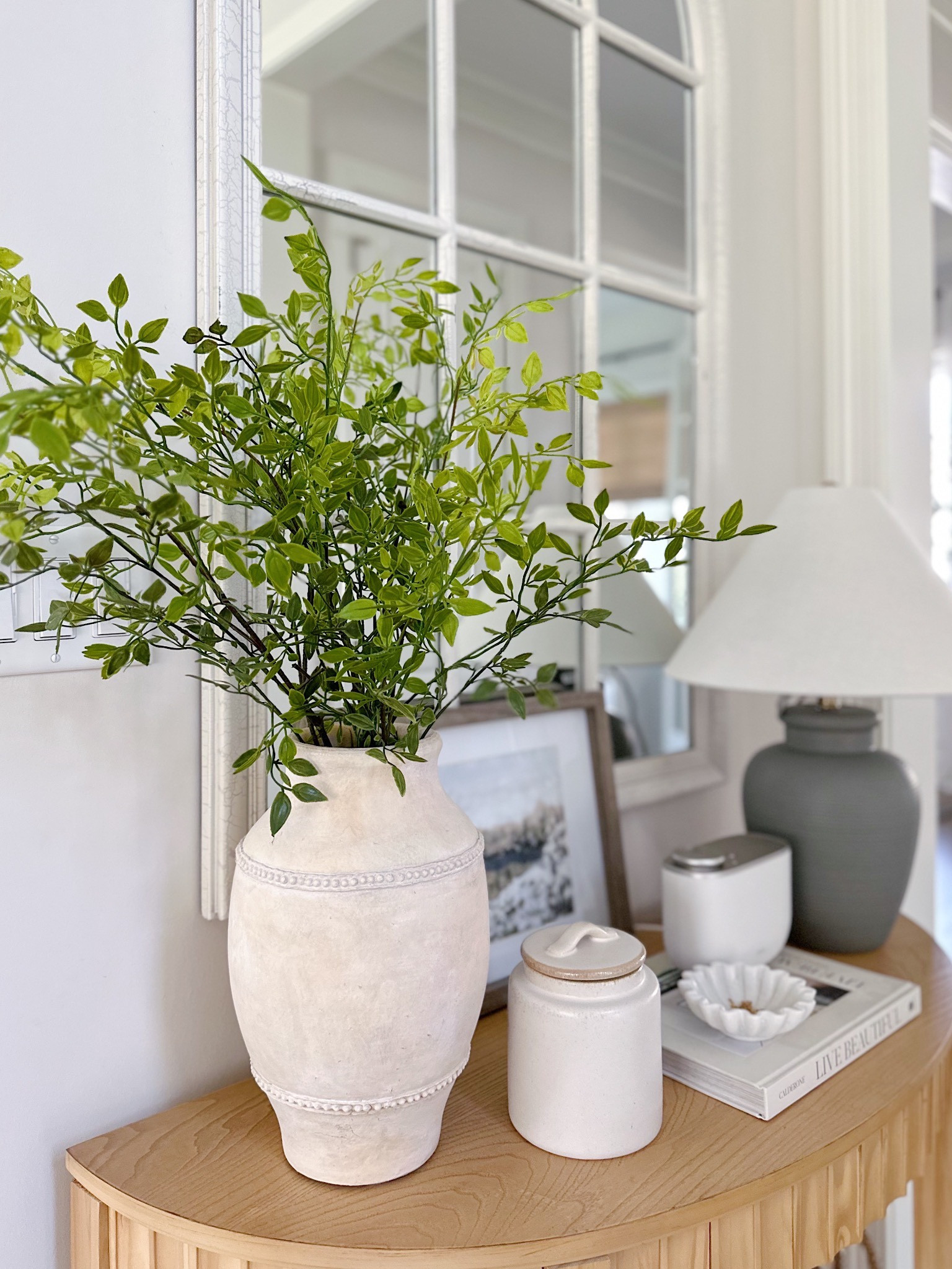 These pretty faux stems are back in stock on Amazon!! Love these for styling your console table or coffee table!! 

#homedecor #amazondecor

#LTKhome #LTKunder50 #LTKSeasonal