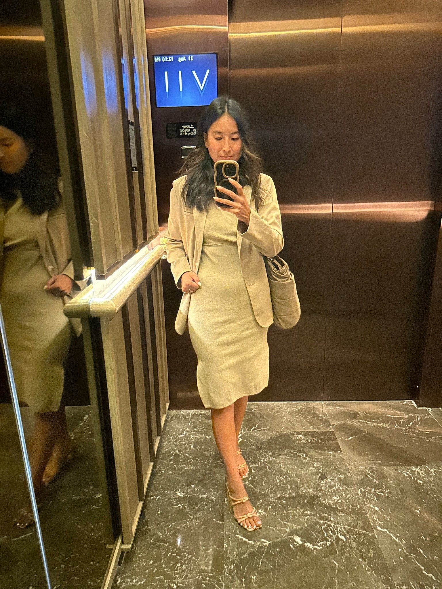 A work ootd that is a fave for travel, the lighting in the elevator was very yellow. These are more neutral colored items.

#LTKTravel #LTKWorkwear #LTKootd