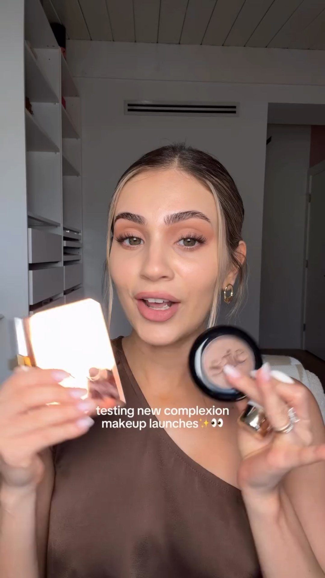 First impressions of new makeup launches ✨ 

@pradabeauty micro correcting blurring concealer
@patricktabeauty dual ended concealer brush
@saiebeauty super suede bronzer
@morphebrushes buttery blends brushes, cheek thrills trio, and dream light gelee highlighter

#newmakeuplaunches #makeupfirstimpressions #creamblush #makeupbrushes #bakedbronzer

#LTKgrwm #LTKBeauty #LTKSeasonal