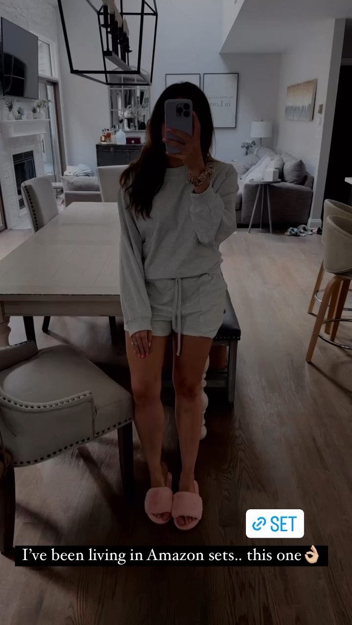 Cozy set // Amazon set 

#LTKFind #LTKunder50 #LTKhome