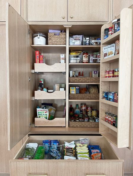 Why are my kids opening the pantry and cabinet doors saying there’s nothing to pack for lunch or snacks?! I just loaded it yesterday 🤦🏼‍♀️🤦🏼‍♀️ Anyone else have kids changing their minds on foods they like? 

#LTKhome #LTKBacktoSchool #LTKfamily