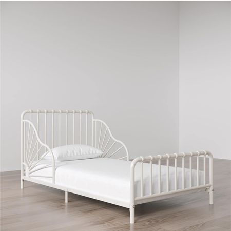 Just ordered this little metal toddler bed for Quinn. It will fit her crib mattress and bedding. Such a great deal too. On sale for under $120!



#LTKhome #LTKbaby #LTKkids