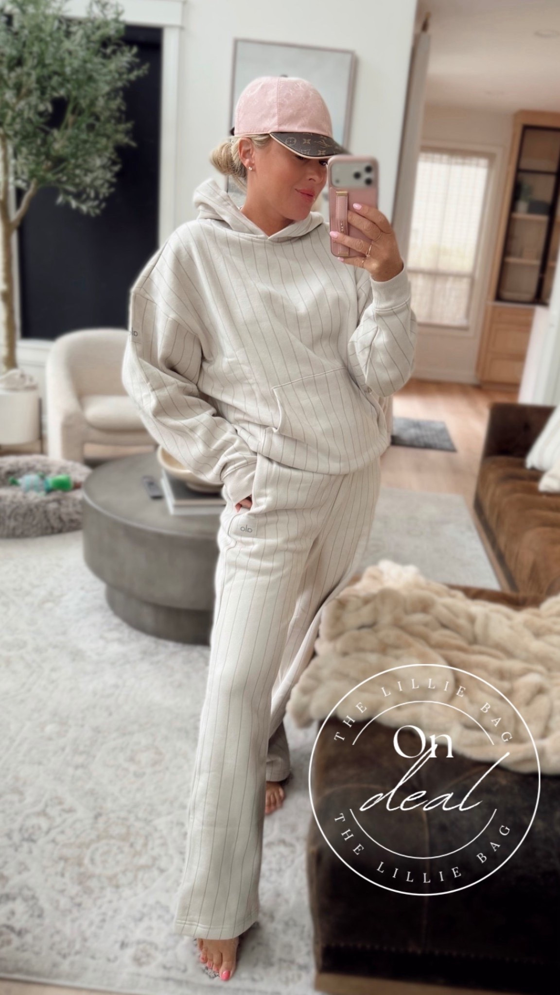 30% off my set and sitewide from Alo’ Loving the stripes on this new drop! Back in stock! It goes quick  🤍😍

NEW drop! 🤍😍🐚

#LTKActive #LTKootd #LTKSaleAlert