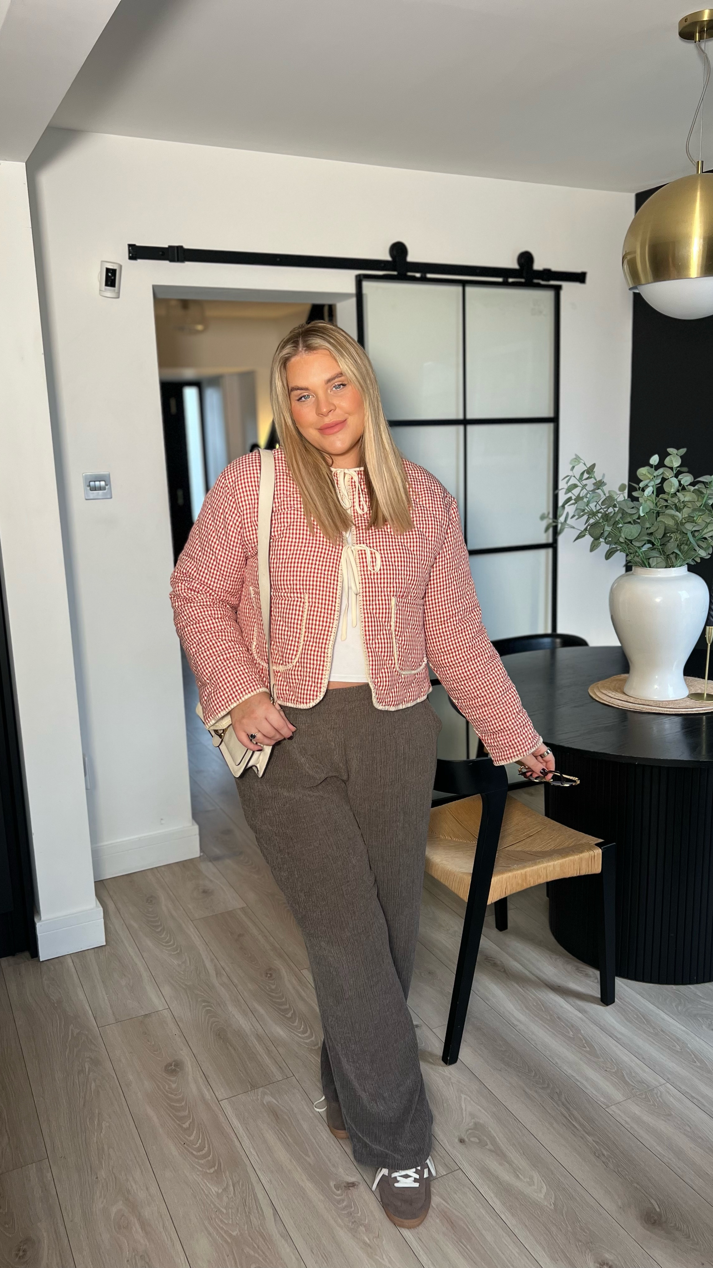 Loving adding some pops of colour into my dull winter wardrobe! Obsessed with this jacket and the trousers haven’t left my legs since I got them 😂🤌🏼🙌🏻

mumstyle midsizefashion curvefashion plussizestyle casualoutfit ootd everydayoutfit transitionalstyle spring2025 asos maternityfashion pregnantstyle 28weeks pregnantlife quilted jacket gingham wide leg trouser adidas spezials  

#LTKcurves #LTKstyletip #LTKmaternity
