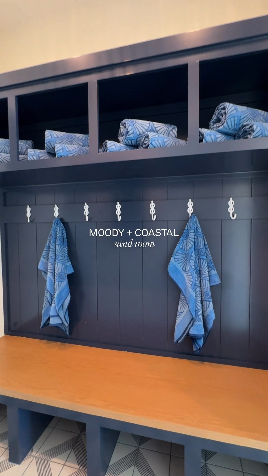 A navy blue sand room that actually works—because where else would you stash all the towels, boards, and salty sandals? Every beach house deserves a drop zone like this.🌊
#BeachHouseStyle #FunctionalSpaces #CoastalLiving #SmartStorageSolutions #LTKFinds

#LTKHome #LTKHome #LTKOver40 #LTKSwim