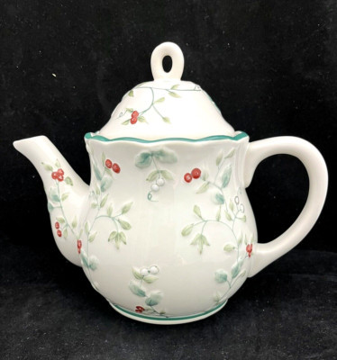 Pfaltzgraff WINTERBERRY Sculptured  Teapot 5 Cup  | eBay | eBay US