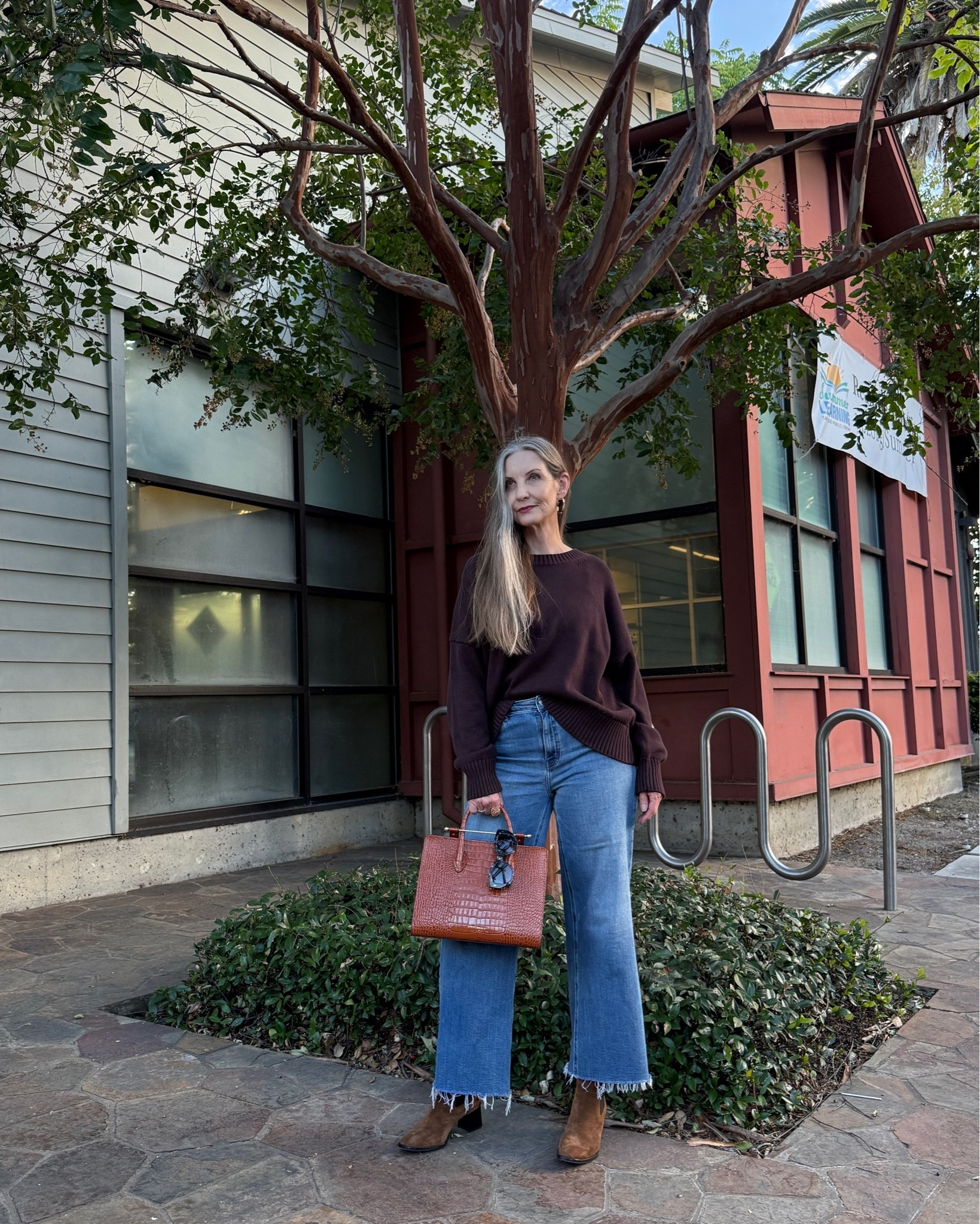 Let’s pretend it’s FALL! #plumbrown #coolbrown #organiccotton #sweater #widelegjeans #brownsuedebooties #tancroc #crocbag #ltkunder50

#LTKSeasonal #LTKOver40 #LTKootd