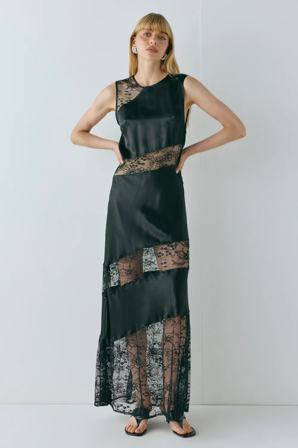 Dorit Lace Maxi Dress Black | VRG Grl
