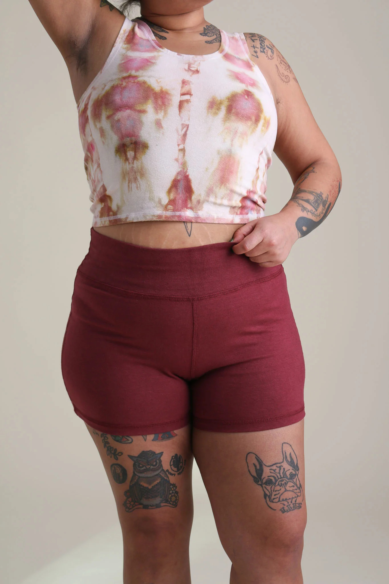 Yoga Shorts in Cranberry | Conscious Clothing
