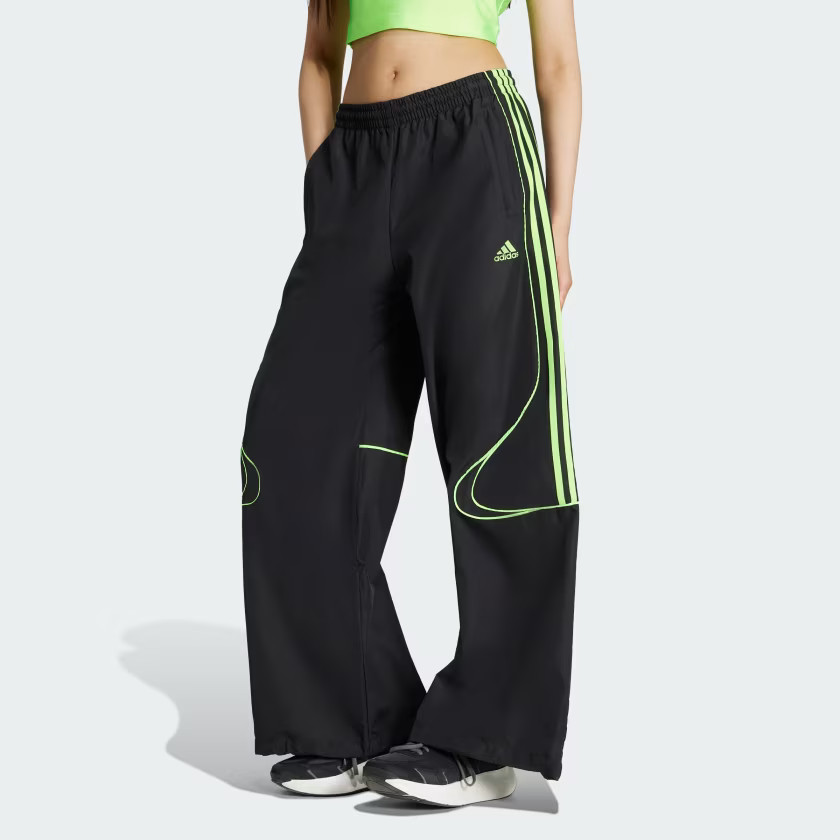 Teamgeist Adicolor Oversized Woven Track Pant | adidas (US)