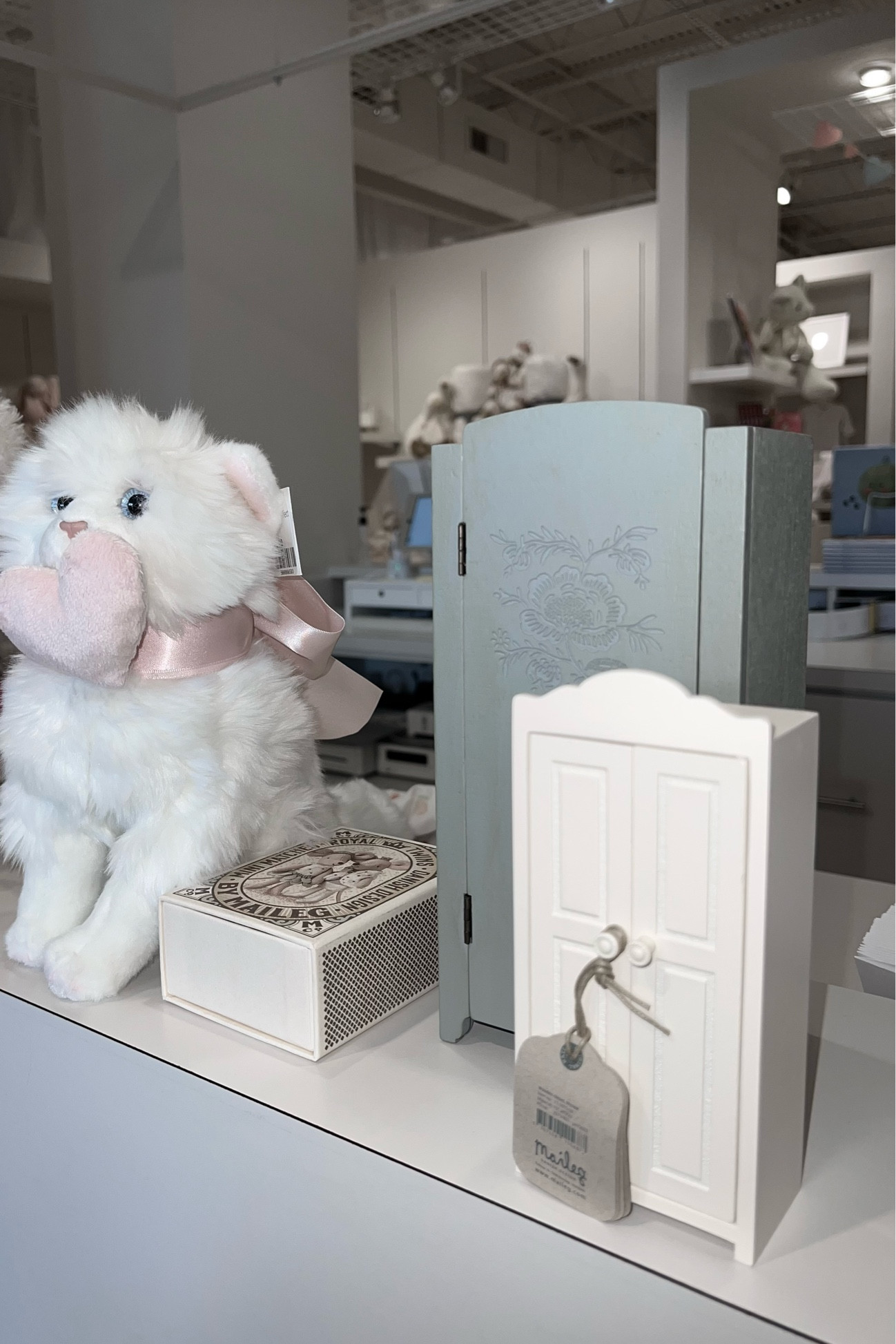 Valentine’s Day gift idea! Elle loves her Maileg mouses - getting her a few fun new accessories to go with her house!

#LTKkids #LTKunder50 #LTKGiftGuide