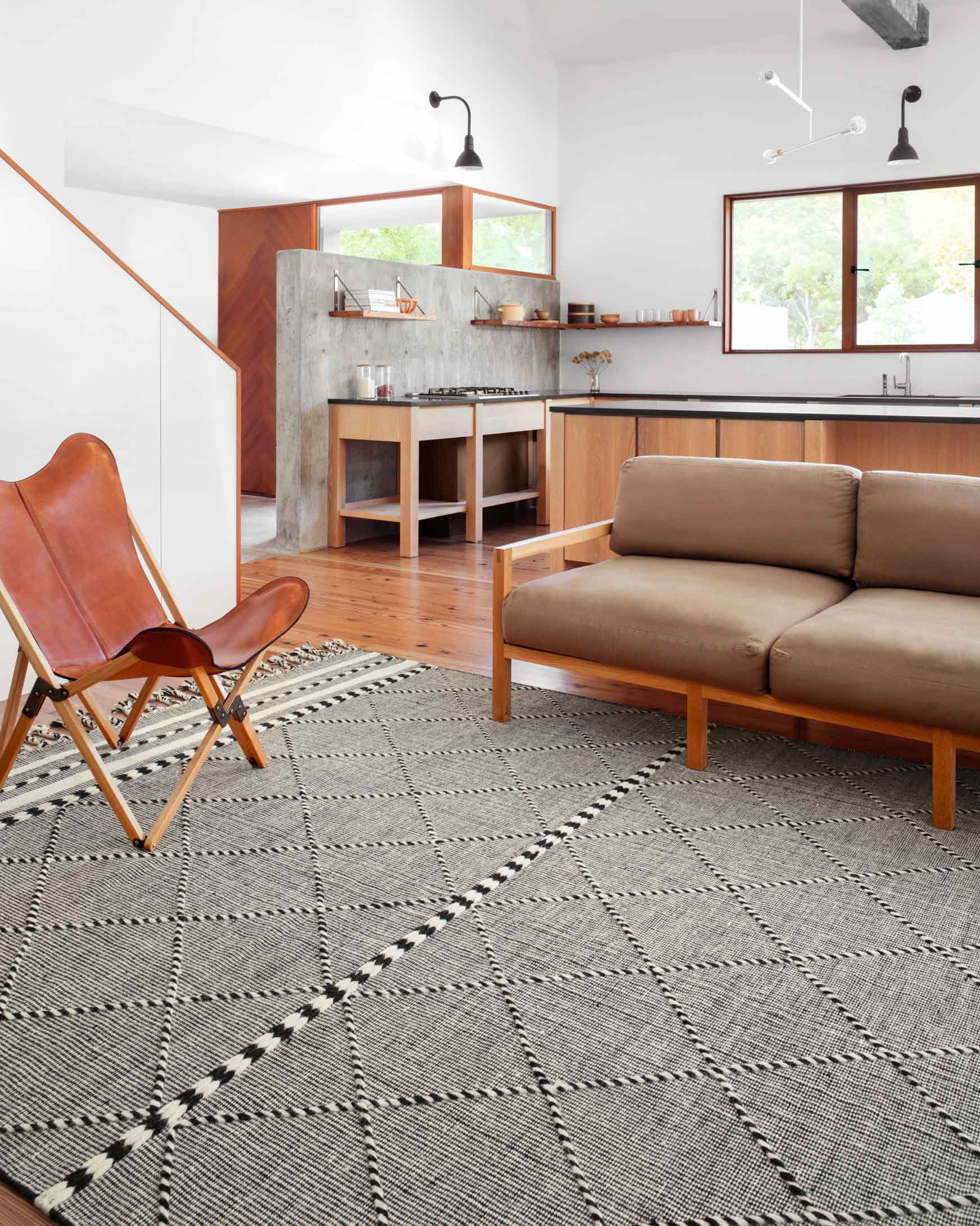 Loloi II Sawyer SAW-01 Black Geometric Area Rug 2'-3" x 3'-9" | Walmart (US)