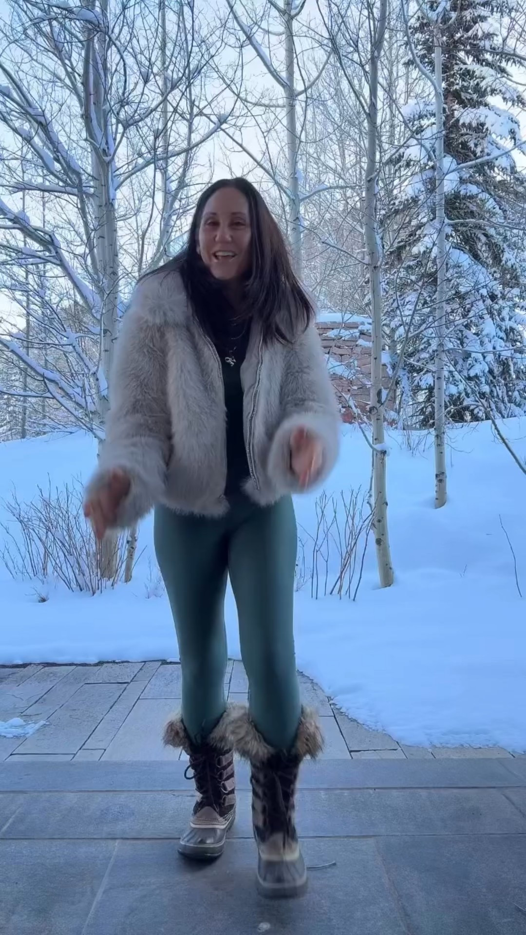 You’re wearing your chain wrong.
Listen to this… it’ll change how your outfit feels.
When it’s solo, wrap it up.
Let the Dot Chain move with you. #mbstyles #affordableluxury #rockthedot #fashion #customerreview