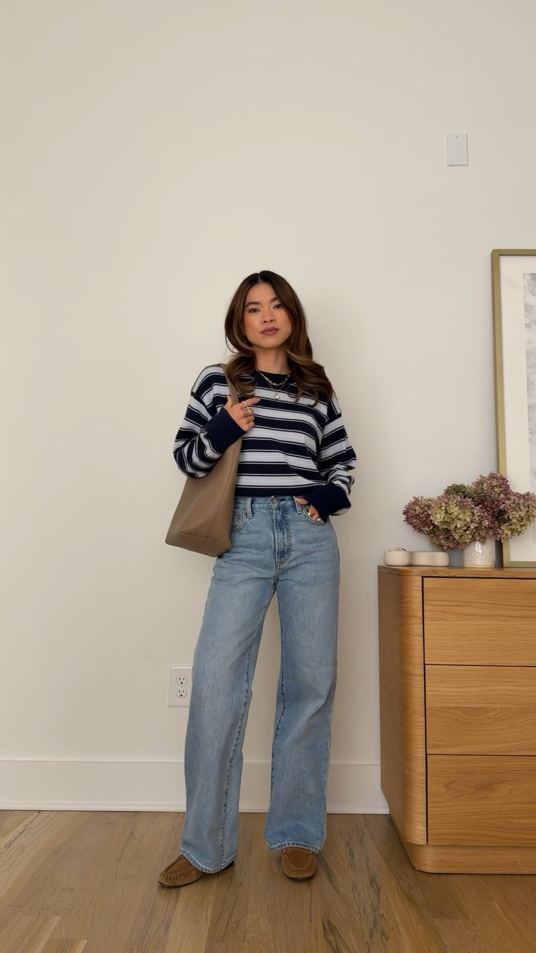 Sizing info: 
•Top size XS
•Jeans size 24 short in 7 Yrs Bleu Taboo

petite fashion, get dressed with me, outfit inspiration, ootd, nashville outfit, Nashville influencer, petite style, vacation style, casual outfits, mom style, petite pants, spring outfits, spring outfit info, spring pants, spring outfit idea, spring top, spring bag, spring sweater, spring shoes, spring denim, aritzia jeans 
@Aritzia 
 

#LTKootd #LTKSeasonal #LTKPetite