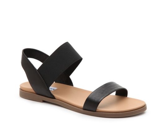 Darnell Flat Sandal | DSW