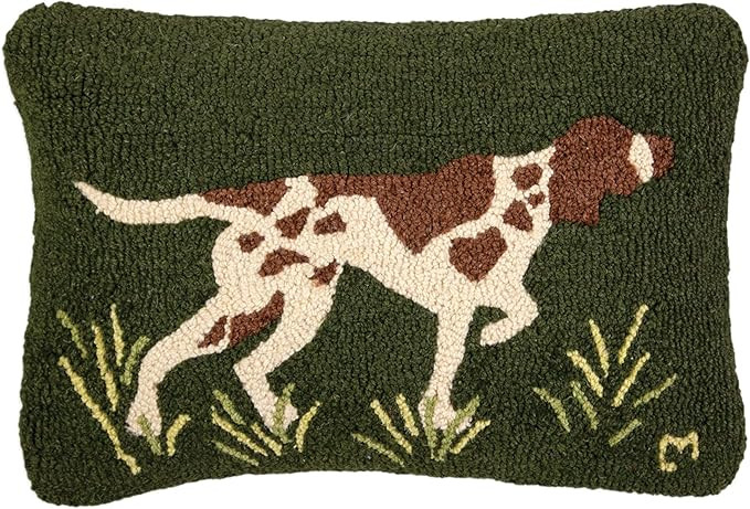 Chandler 4 Corners Artist-Designed Pointer Hand-Hooked Wool Decorative Throw Pillow (14 in x 20 i... | Amazon (US)