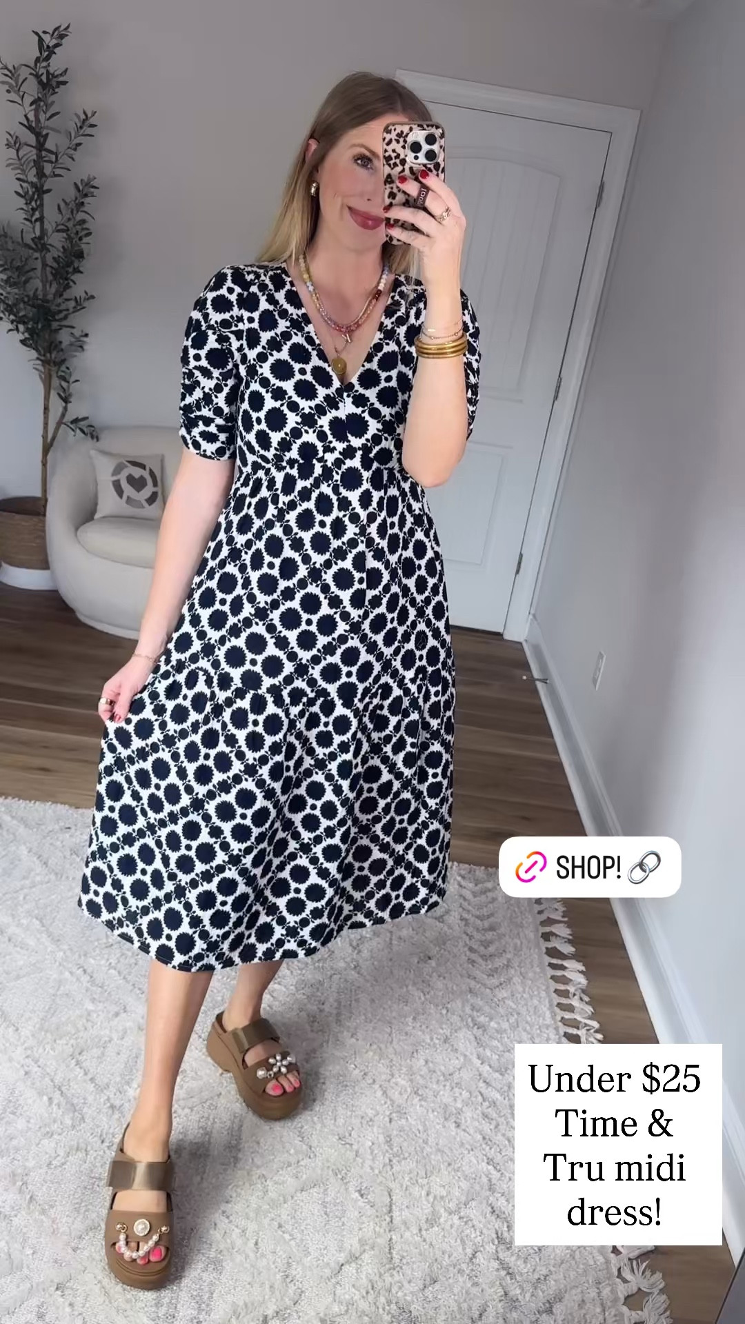 Time and tru midi dress from Walmart! 

#LTKmomlife #LTKWorkwear #LTKootd