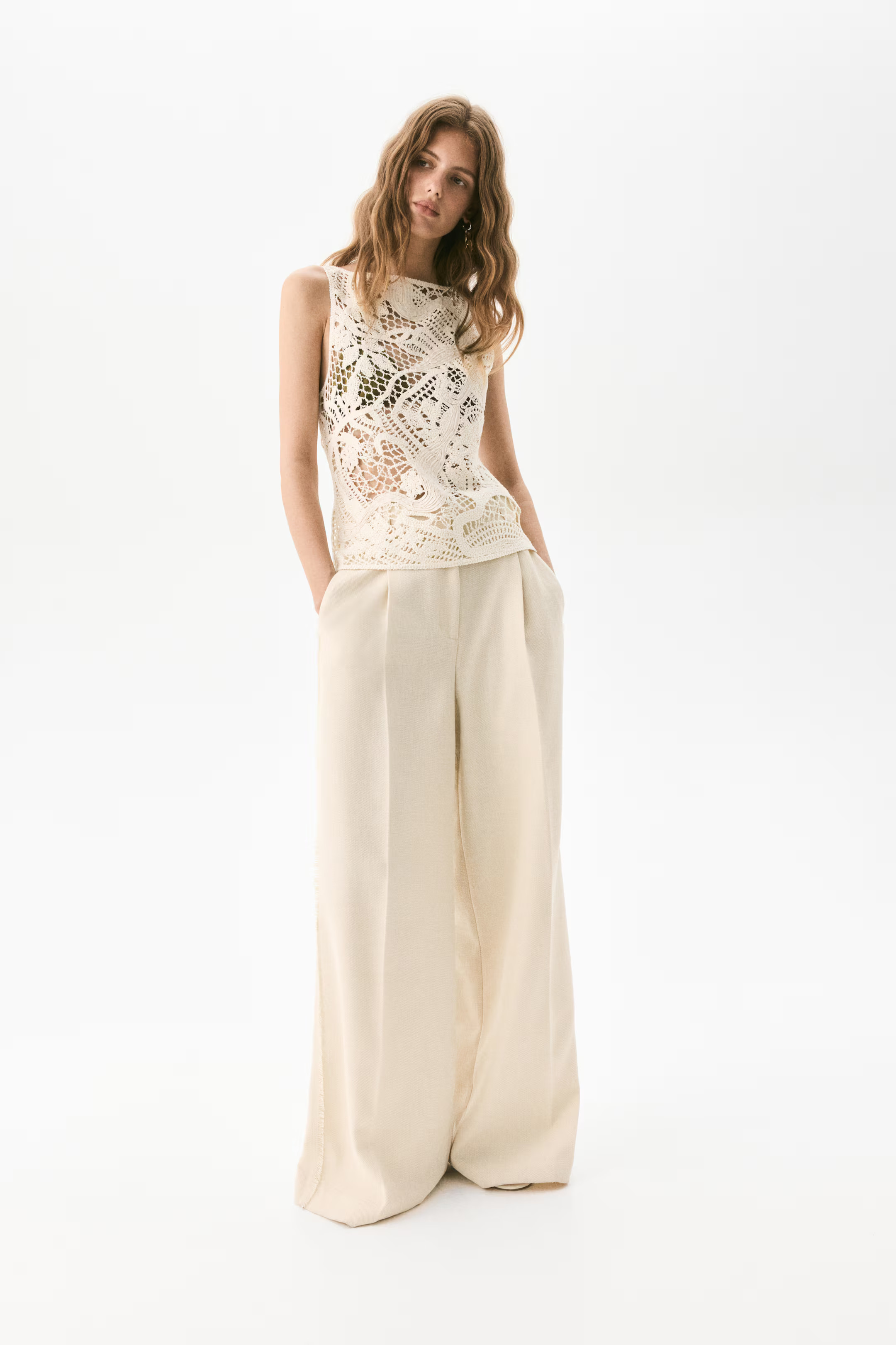 Crochet-look vest top | H&M (UK, MY, IN, SG, PH, TW, HK)