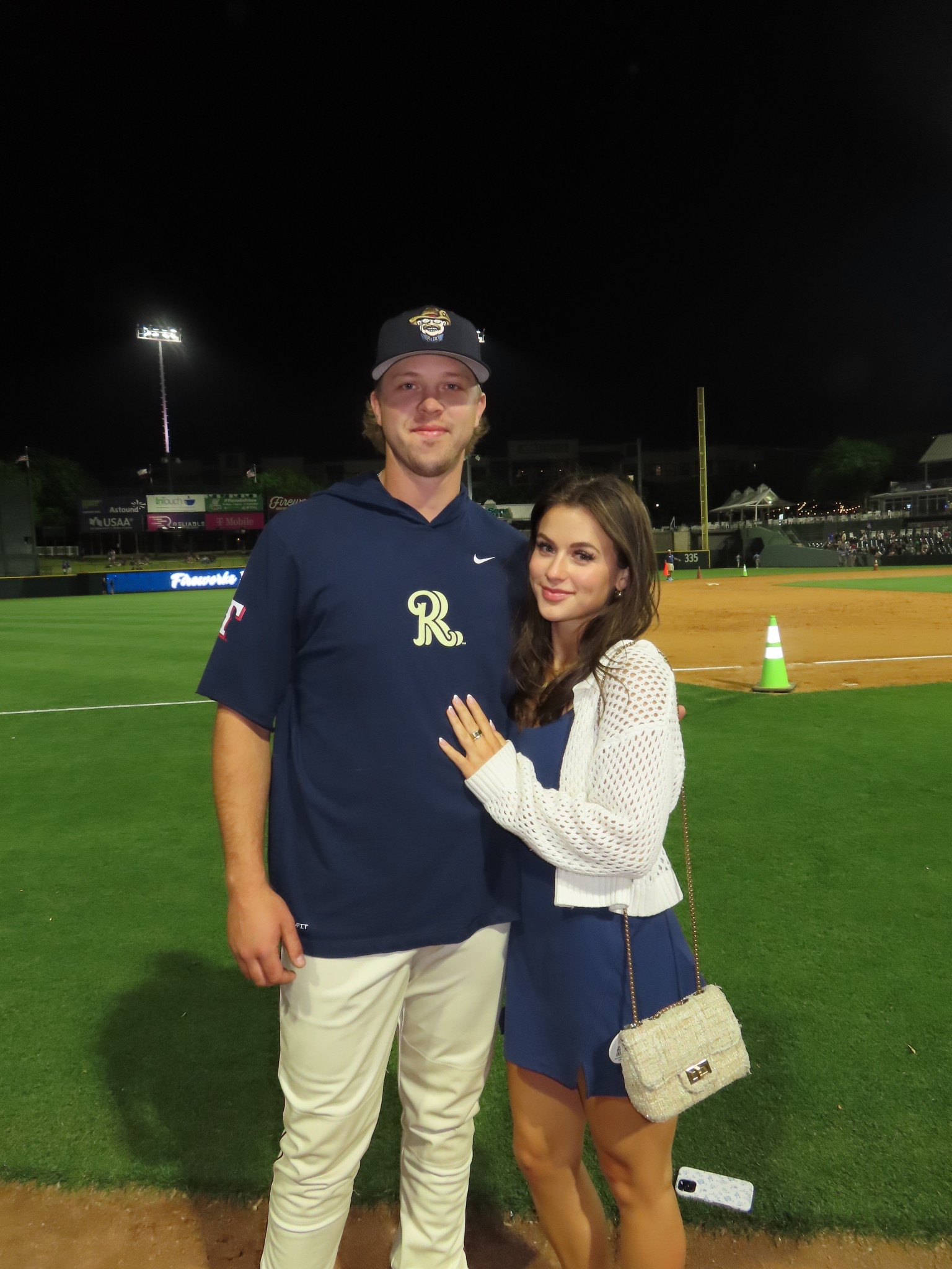 Baseball Game Outfit 

#LTKStyleTip #LTKFindsUnder50 #LTKPetite