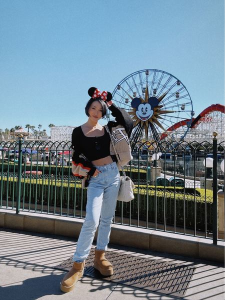 You don’t have to be a #disneyadult to appreciate the #minnieears ♥️🤍♥️🤍 - btw it’s true #Superbowl Sunday it’s so chill at the park . Some crowds but mostly nice and spacious & the longest wait was 30mins 🥰 

#disneyland #californiaadventure #ootd #whatiwore #disneyoutfit 

#LTKover40 #LTKstyletip #LTKshoecrush