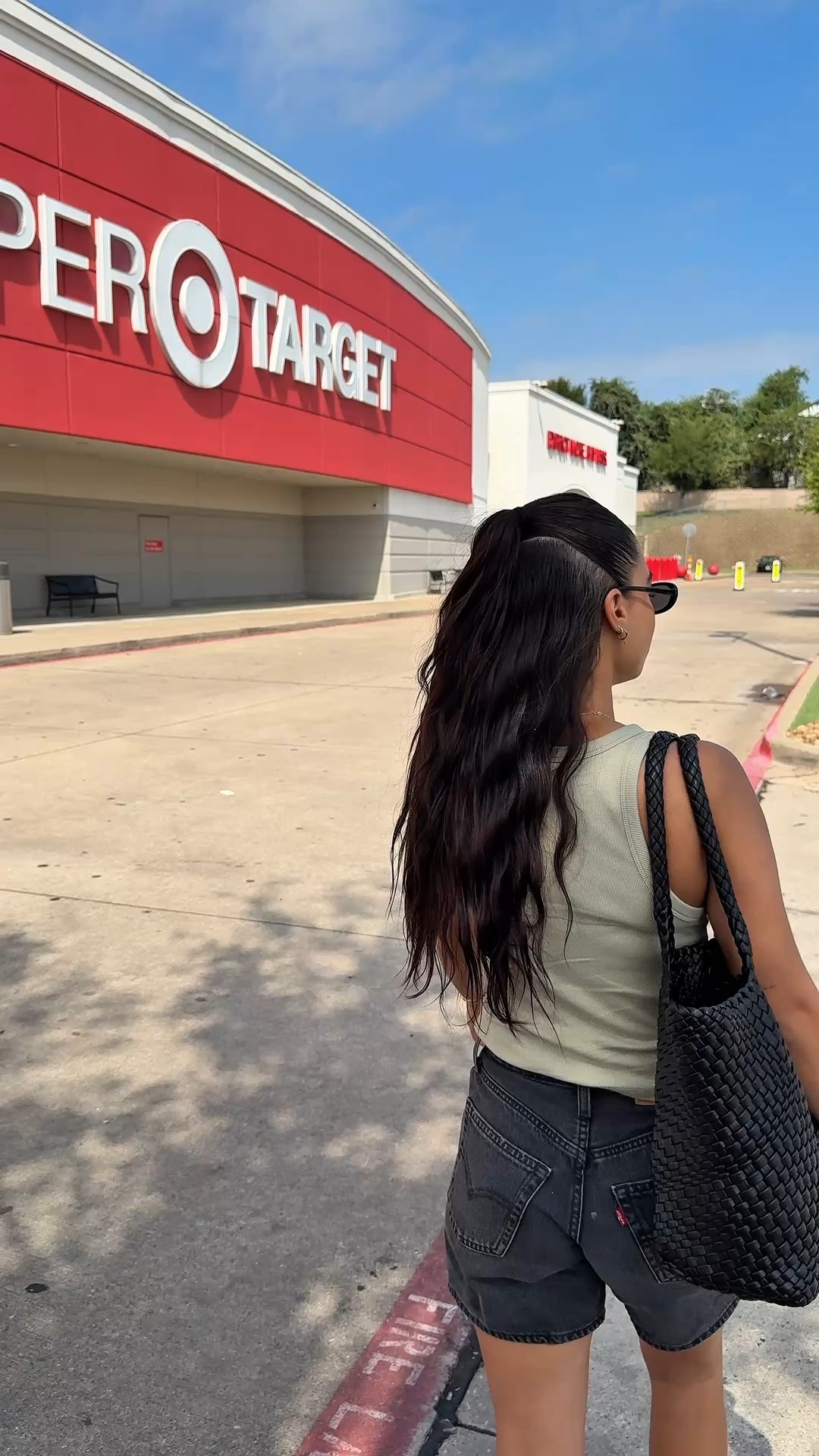 #AD Partnering with @target + @evenflobaby on our car seat upgrade! #targetstyle #targetbaby #targetmom 