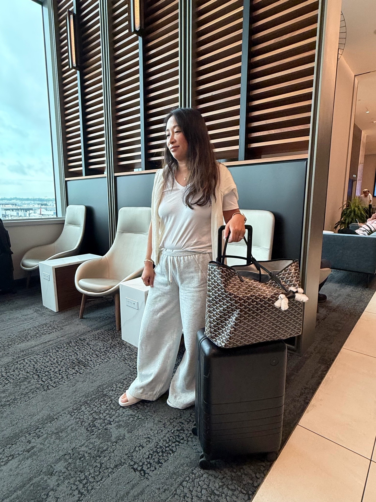 Best travel outfit! Scuba wide leg pants for petites are 28.5” long midrise wearing size medium, v neck is size 6, slides I went down to 6 normally wear 6.5