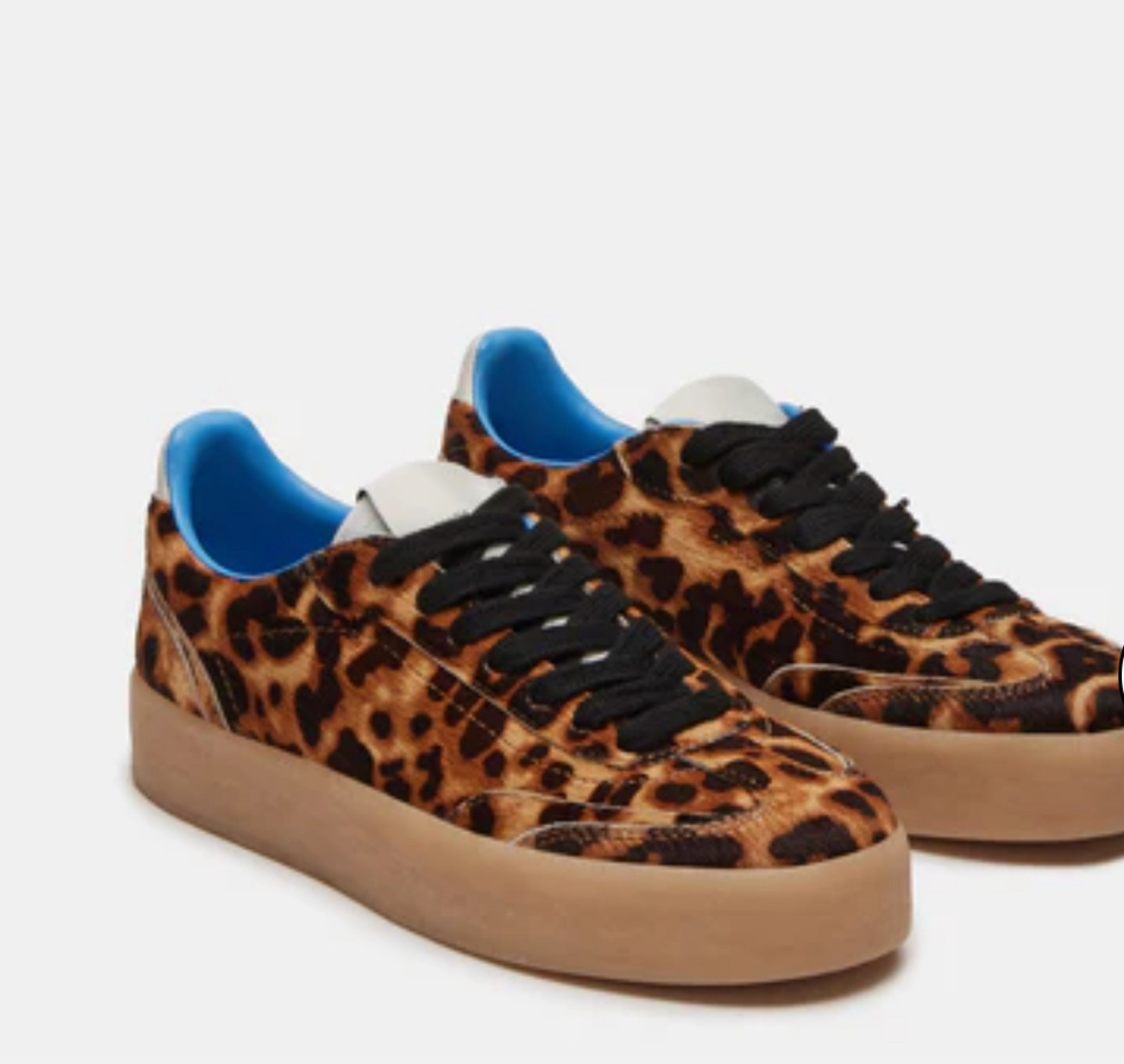 Leopard is my neutral. These shoes are so comfy 🩷

#LTKSeasonal #LTKFallSale #LTKShoeCrush