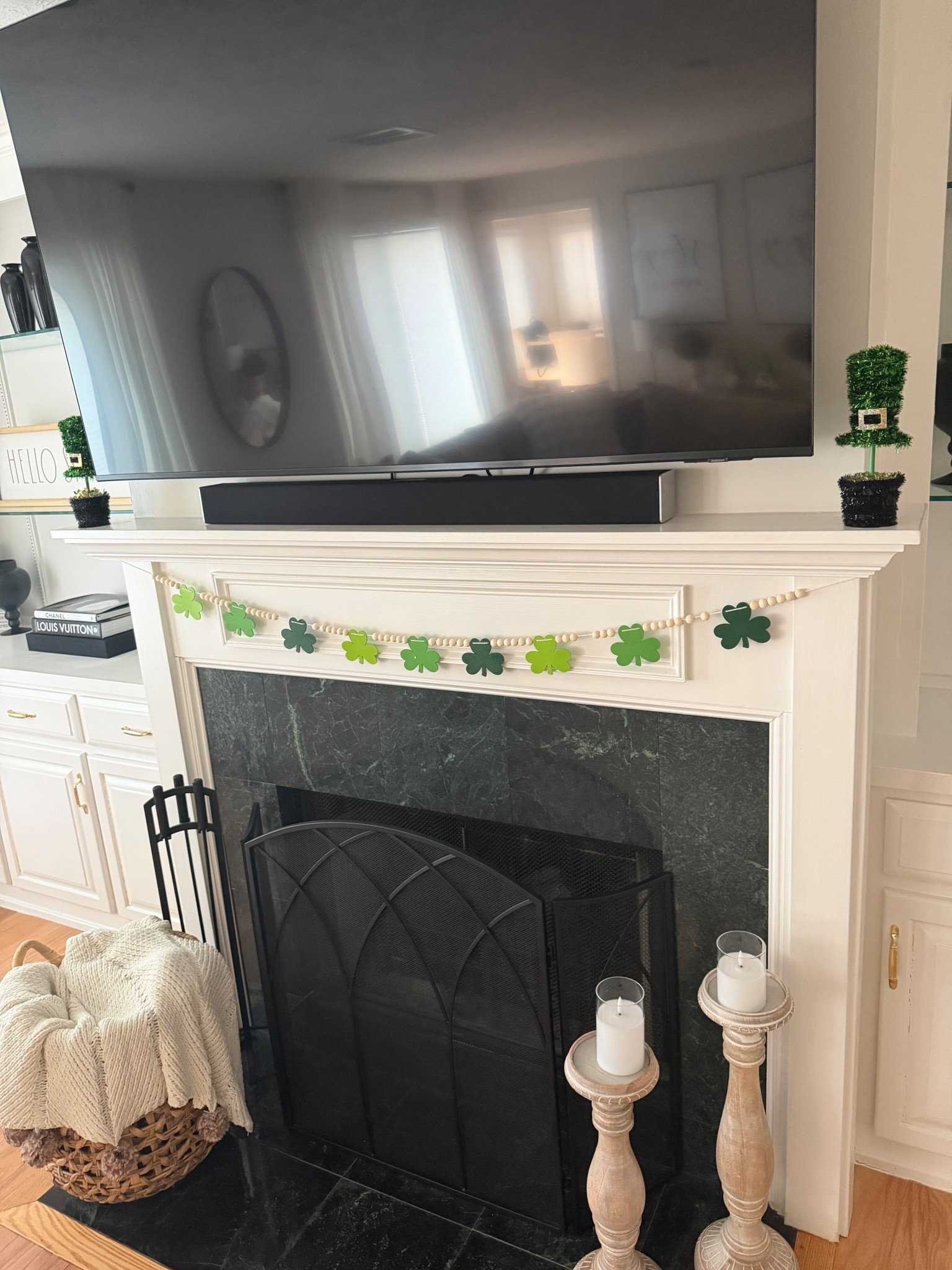 St paddy’s day banner

#LTKSpringSale #LTKHome #LTKSeasonal