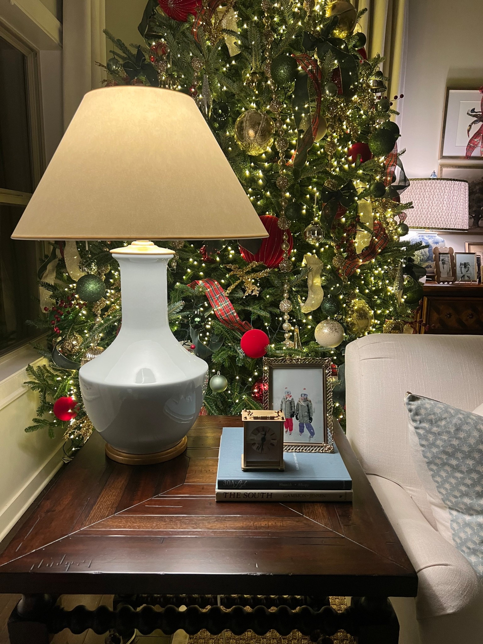 Visual Comfort table lamp blue table lamp
Blue and white home decor couch pillows grandmillennial home decor 

#LTKSaleAlert #LTKHome #LTKCyberWeek