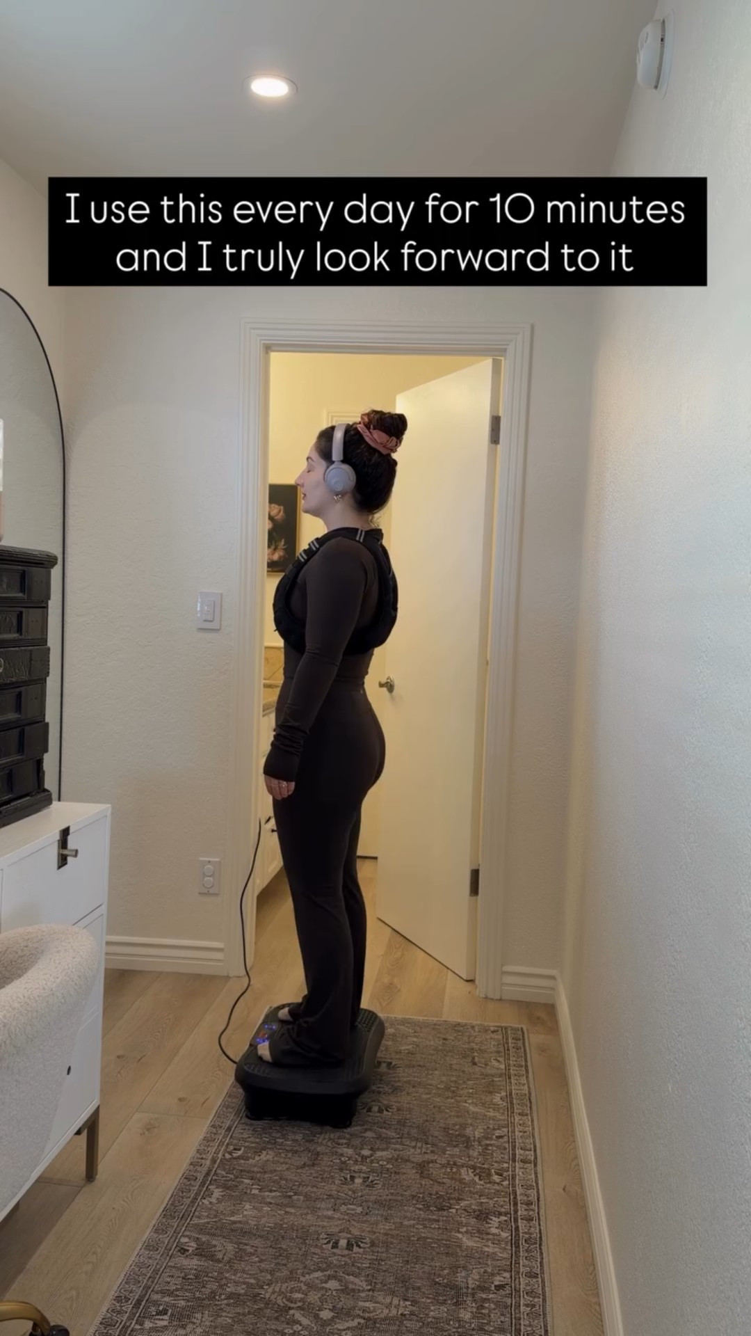 My Vibration plate 🎉🎉 There are so many health benefits of it and I truly look forward to using it every day!! 

If you need a gift under $100 grab this! 20+ year old niece? MIL who has everything? Husband who likes to be healthy? Boss & his wife duo gift? $100 drunk elephant gift that is useful! Sister in law?! Everyone!!!

Vibration plates can increase muscle strength, improve circulation, enhance flexibility, and aid in muscle recovery by stimulating blood flow and promoting lymphatic drainage, and support bone density!

#petitefashion #petitestyle #vibrationplate #vibrationplateworkout #giftideaunder100 #giftideas #amazonfinds

#LTKActive #LTKfitnessgoals #LTKmorningroutine