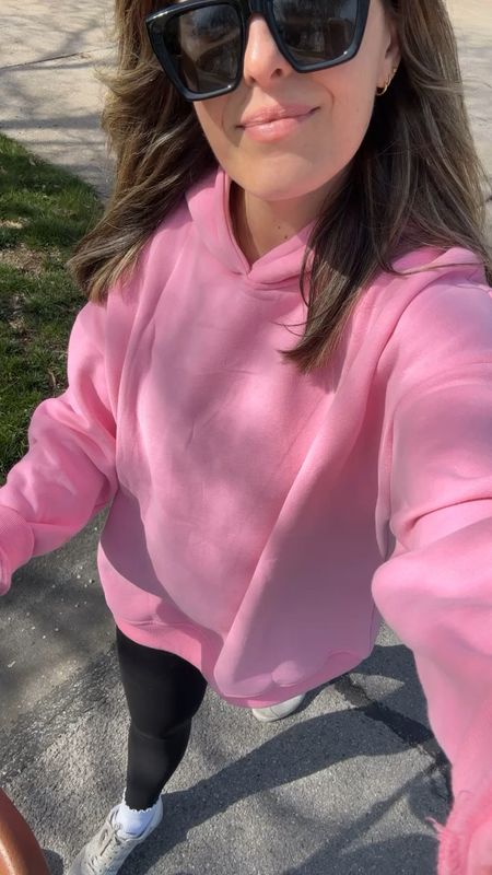 Amazon spring deal. Pink Oversized sweatshirt. Pink top. Amazon finds. Amazon style. Athleisure. Casual chic. Spring outfit. Travel outfit. Mom outfit. Spring style. Pink sweats  

#LTKstyletip #LTKfindsunder50